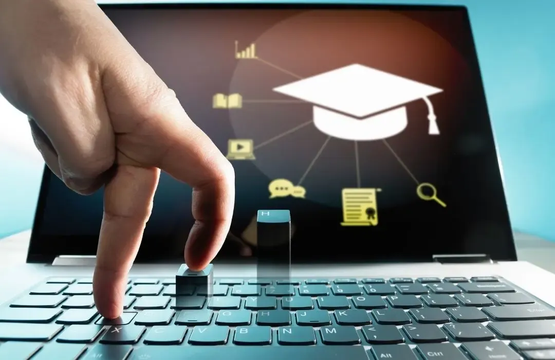 Como contratar uma plataforma de cursos online